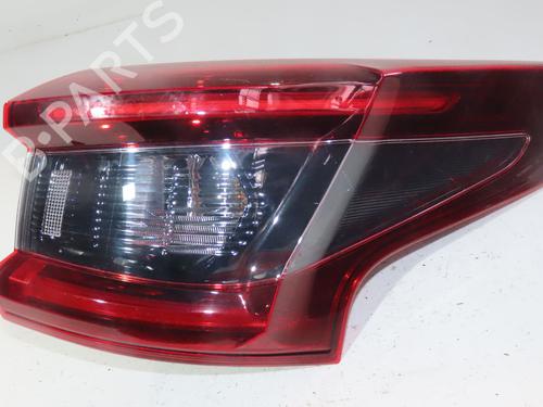 Used Right taillight NISSAN QASHQAI II (J11, J11_) 1.3 DIG-T (158 hp) 29196423