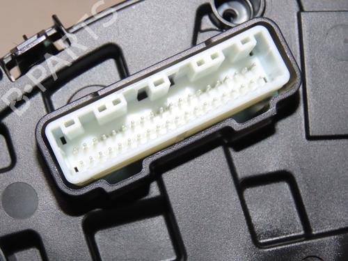 Used Instrument cluster Instrument cluster SUZUKI SWIFT V (AZ) 1.4 Sport SHVS (129 hp) 33947366 33947366