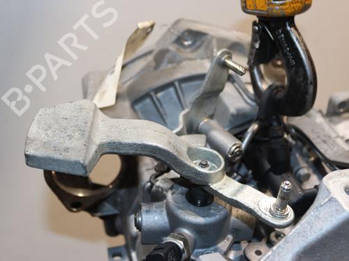 Gearbox VW GOLF PLUS V (5M1, 521) 1.9 TDI | BP30164658M3