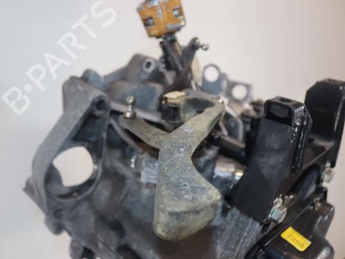 Getriebe für VW FOX Hatchback (5Z1, 5Z3, 5Z4) 1.2 (55 hp) 33222119