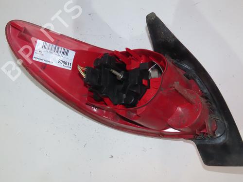 Højre baglygte PEUGEOT 206 Hatchback (2A/C) 1.6 HDi 110 (109 hp) 28613936