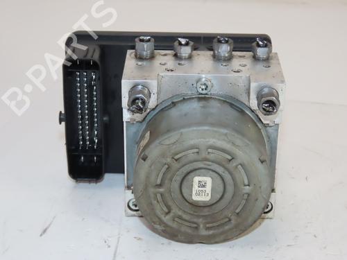 Used ABS pump OPEL CORSA F (P2JO) 1.2 (68) (101 hp) 30556465