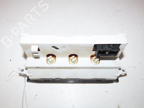 Display Display PEUGEOT 206+ (2L_, 2M_) 1.4 i (2LKFWA, 2MKFWA) (75 hp) 36283084 36283084