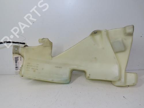 Used Windscreen washer tank AUDI A4 B7 (8EC) 2.0 TDI 16V (140 hp) 17086451