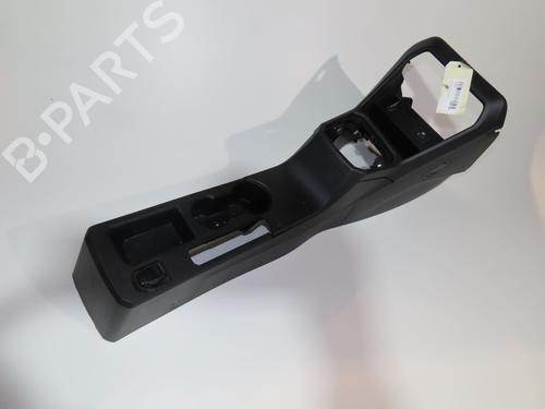 Mittelkonsole DACIA SANDERO III 1.0 TCe 90 (91 hp) 23161529