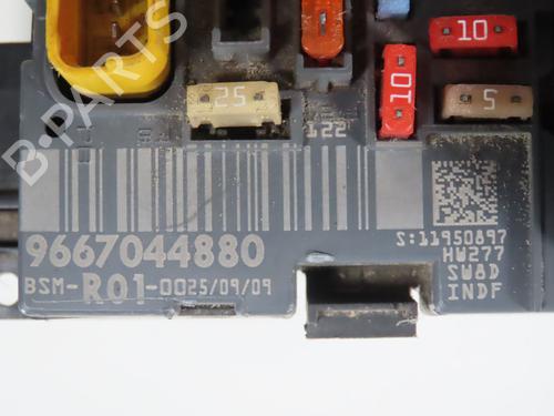 Fuse box CITROËN C4 Picasso I MPV (UD_) 1.6 HDi | BP31151912E1
