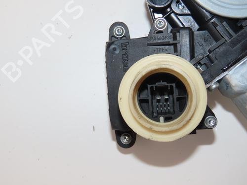 Used Front left window mechanism Front left window mechanism TOYOTA YARIS (_P9_) 1.4 D-4D (NLP90_, NLP90R) (90 hp) 33835854 33835854