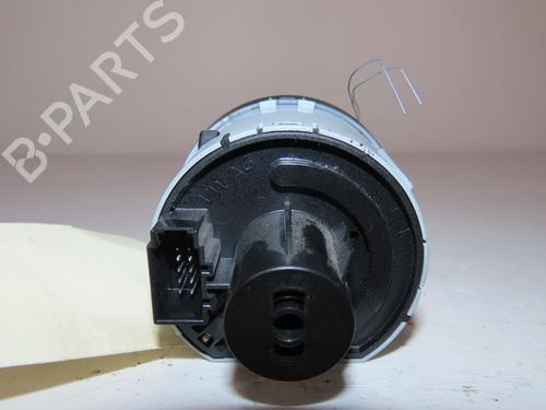 Forlygtekontakt SKODA FABIA III (NJ3) 1.2 TSI (90 hp) 26917273