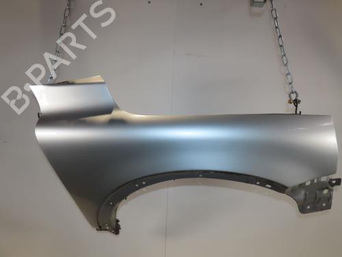 Used Right front fenders VOLVO XC90 I (275) D5 AWD (163 hp) 27992910