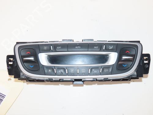 Climate control RENAULT MEGANE III Hatchback (BZ0/1_, B3_) 1.5 dCi | BP31179457I5