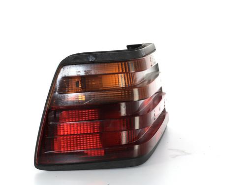 Used Left taillight Left taillight MERCEDES-BENZ E-CLASS (W124) E 300 Turbo-D (124.133) (147 hp) 15276834 15276834