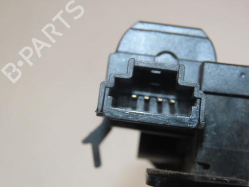 Used Tailgate lock RENAULT CLIO III (BR0/1, CR0/1) 1.5 dCi (C/BR0G, C/BR1G) (68 hp) 30868277