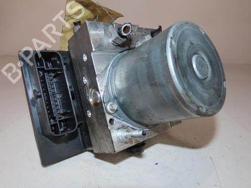 Used ABS pump CITROËN DS5 2.0 HDi 165 (163 hp) 28594045