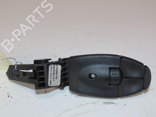 Switch CITROËN DS3 (SA_) 1.6 HDi 90 | BP31843851I30