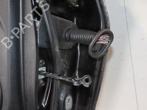 Used Left front door Left front door 37226556 37226556