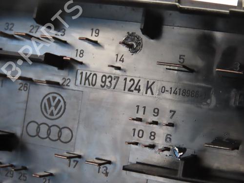 Fuse box VW GOLF V (1K1) 1.6 | BP29901595E1