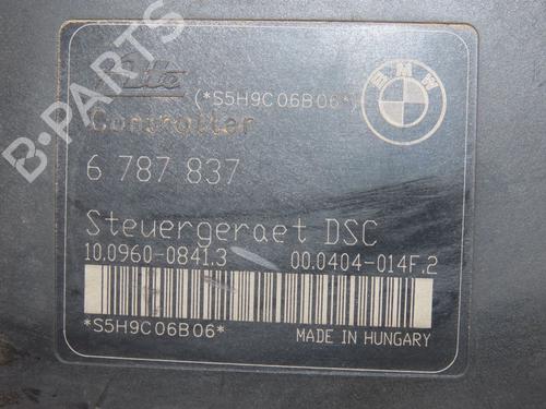 Used ABS pump BMW 3 (E90) 318 d (143 hp) 24487291