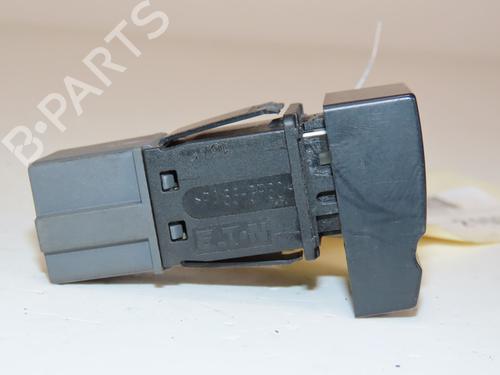 Used Warning switch PEUGEOT 406 (8B) 1.8 16V (110 hp) 31865575