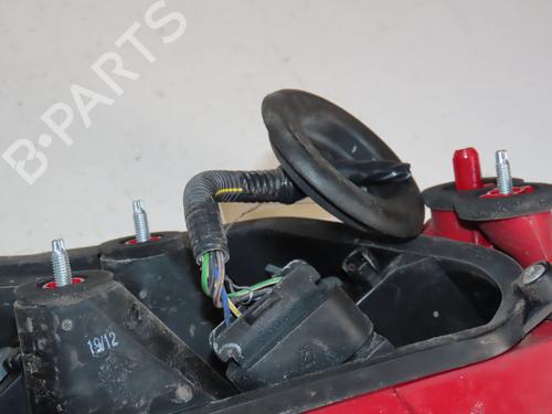 Used Right taillight Right taillight OPEL INSIGNIA A Sports Tourer (G09) 2.0 CDTI (35) (160 hp) 32690970 32690970