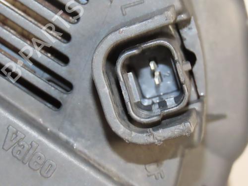 Used Alternator RENAULT SCÉNIC II (JM0/1_) 1.9 dCi (JM0G, JM12, JM1G, JM2C) (120 hp) 31865545