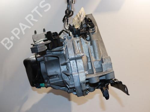 gearbox-dacia-sandero-ii-2012-29215224 main image
