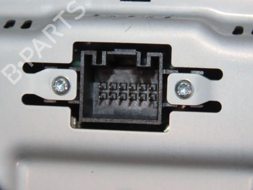 Used Display monitor VW POLO VI (AW1, BZ1, AE1) 1.0 TSI (95 hp) 31140855