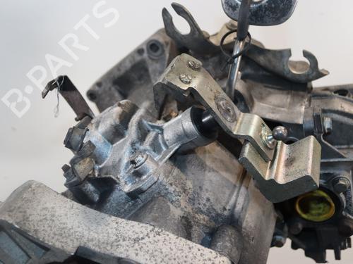 Caja de cambios FIAT 500 (312_) 1.3 D Multijet (312AXB1A) (75 hp) 31277027