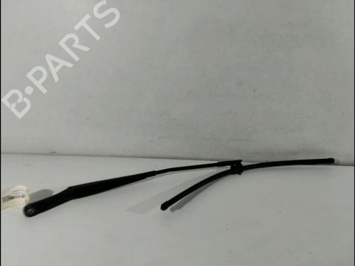 Used Front windshield wiper arm Front windshield wiper arm VW TOURAN (1T1, 1T2) 2.0 TDI (136 hp) 23165421 23165421