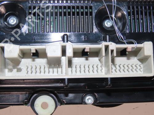 AC-Styringsenhed/Manøvreenhed VW TOURAN (1T1, 1T2) 2.0 TDI (136 hp) 32100068