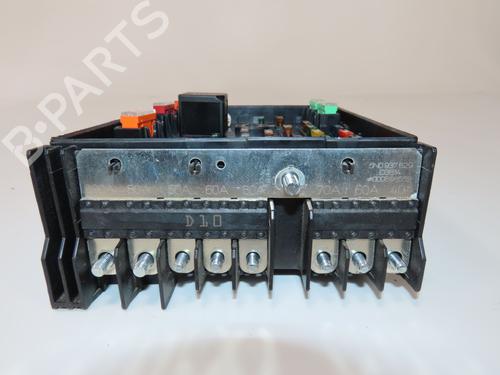 fuse-box-audi-q3-8ub-8ug-2011-2012-2013-2014-2015-2016-2017-2018-2019-2020-27551185 main image