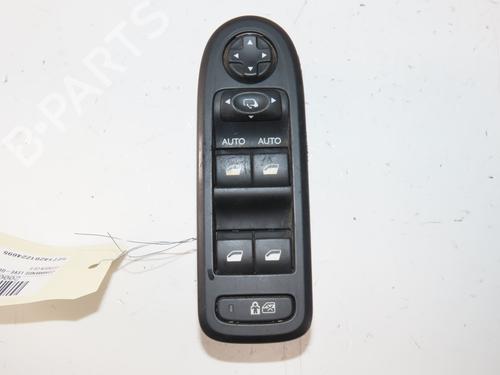 Left front window switch CITROËN C3 II (SC_) 1.2 VTi 82 | BP39181045I27 - Image 2