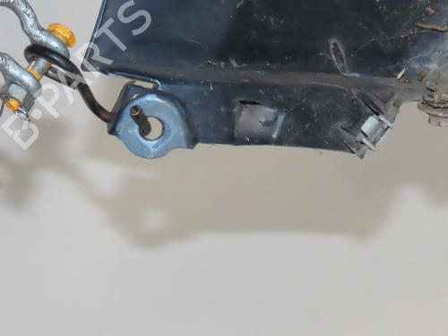 Forskærm Højre RENAULT TWINGO II (CN0_) 1.2 16V (CN0K, CN0V, CN0A) (76 hp) 31302433