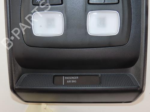 Interior roof light RENAULT CLIO V (B7_) 1.0 TCe 90 (B7MT) | BP38676746I8 - Image 3