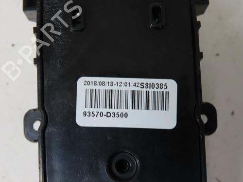 Used Left front window switch HYUNDAI TUCSON (TL, TLE) 1.6 CRDi (116 hp) 17100948