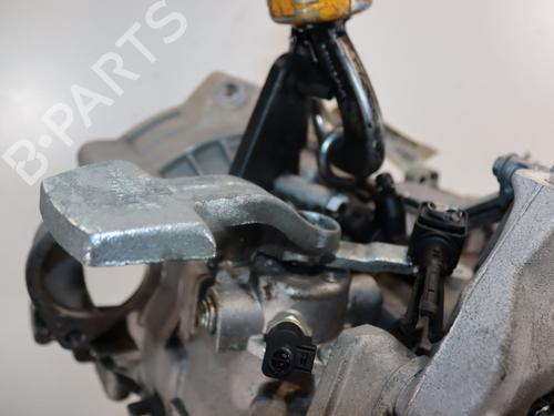 gearbox-audi-a3-sportback-8pa-2004-2005-2006-2007-2008-2009-2010-2011-2012-2013-2014-2015-40484364 main image