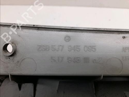 Left taillight SKODA ROOMSTER (5J7) 1.4 TDI | BP13093856C34