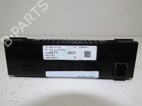 Used Display monitor OPEL MERIVA B MPV (S10) 1.7 CDTI (75) (110 hp) 15504301