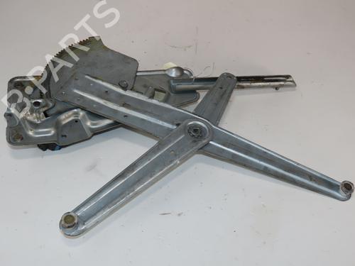 Alzavetro anteriore destra RENAULT TWINGO I (C06_) 1.2 (C066, C068) (58 hp) 29846102