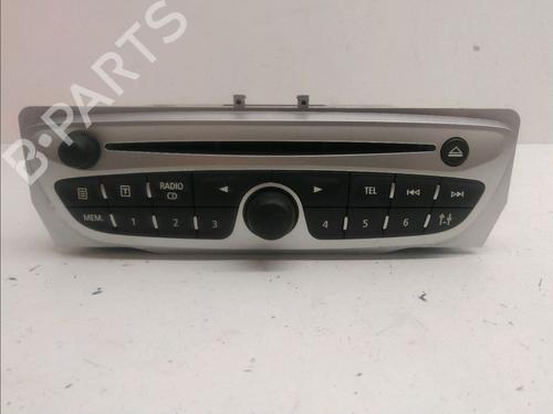 Used Radio RENAULT MEGANE III Coupe (DZ0/1_) 1.5 dCi (DZ0B) (106 hp) 15577781