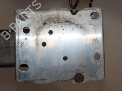 Used Front bumper reinforcement PEUGEOT 307 (3A/C) 1.6 HDi (90 hp) 32129234