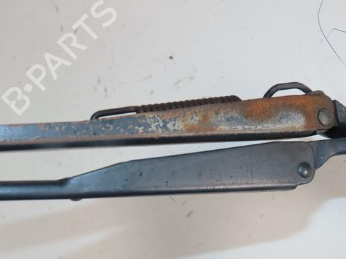 Used Front windshield wiper arm RENAULT TWINGO I (C06_) 1.2 16V (C06C, C06D, C06K) (75 hp) 32075958