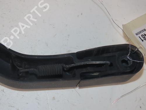 Braccio tergicristallo posteriore TOYOTA YARIS (_P9_) 1.3 VVT-i (SCP90_, SCP90R) (87 hp) 30893041