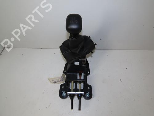 Used Gear lever CITROËN C3 AIRCROSS II (2R_, 2C_) 1.5 BlueHDi 100 (2CYHYJ) (102 hp) 17136267