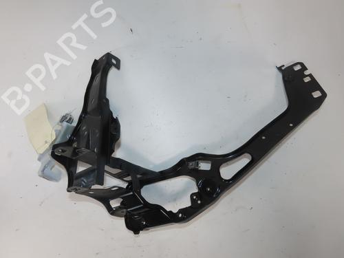 Used Right headlight support Right headlight support 38944434 38944434