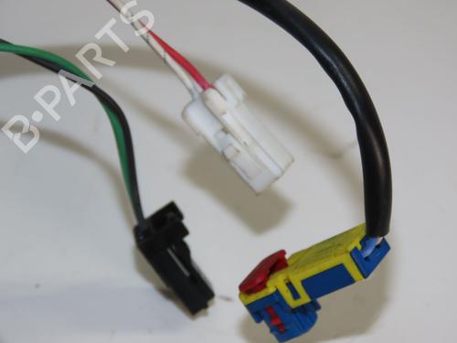 Used Steering column stalk RENAULT MASTER III Van (FV) 2.3 dCi 170 FWD (FV0L) (170 hp) 31162455