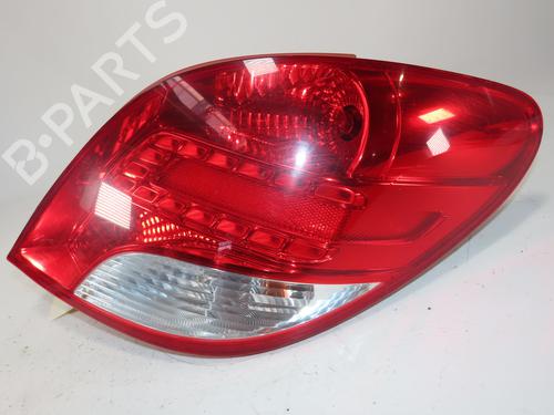 Fanale posteriore destro Fanale posteriore destro 38005167 38005167