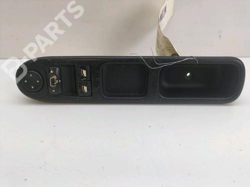 Used Left front window switch Left front window switch PEUGEOT 307 (3A/C) 2.0 HDi 90 (90 hp) 11040028 11040028
