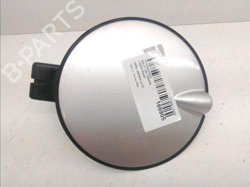 Used Fuel flap OPEL ZAFIRA A MPV (T98) 2.0 DI 16V (F75) (82 hp) 9013766