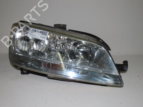 Right headlight FIAT IDEA (350_) 1.3 D Multijet (90 hp) 15396040