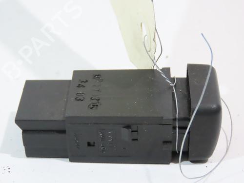 Warnblinkschalter MITSUBISHI SPACE STAR MPV (DG_A) 1.9 DI-D (DG4A) | BP16203670I22 
